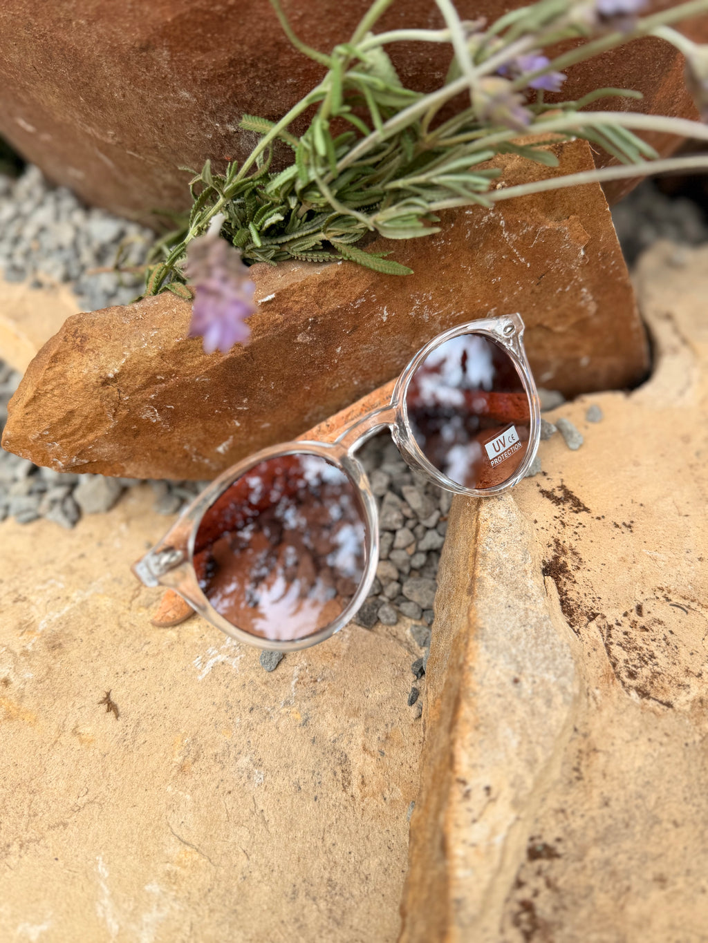 SUNGLASSES-B