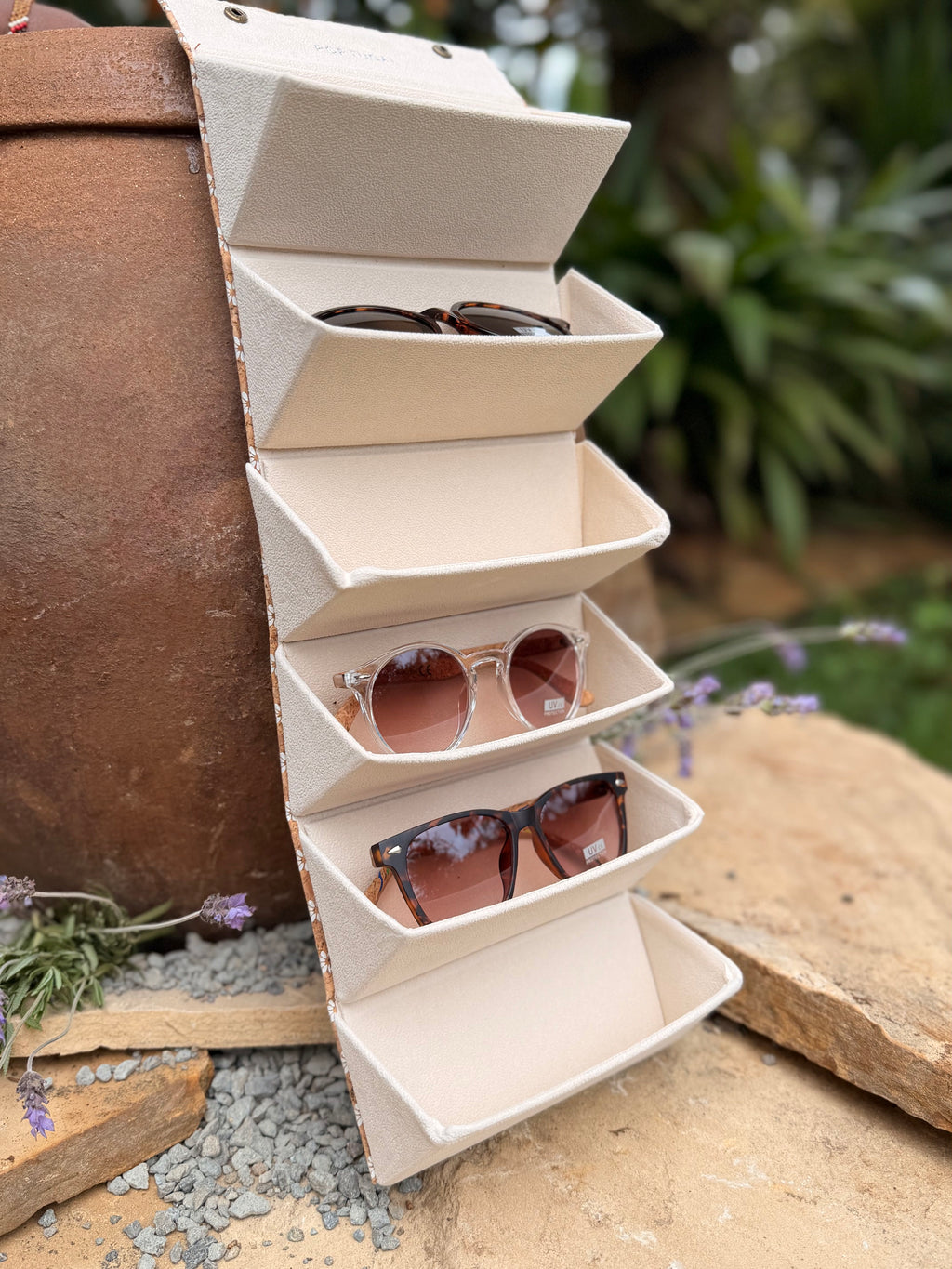 Glasses Holder